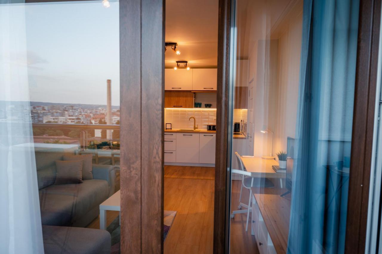 Emerald Suite With Private Parking ヴァルナ エクステリア 写真
