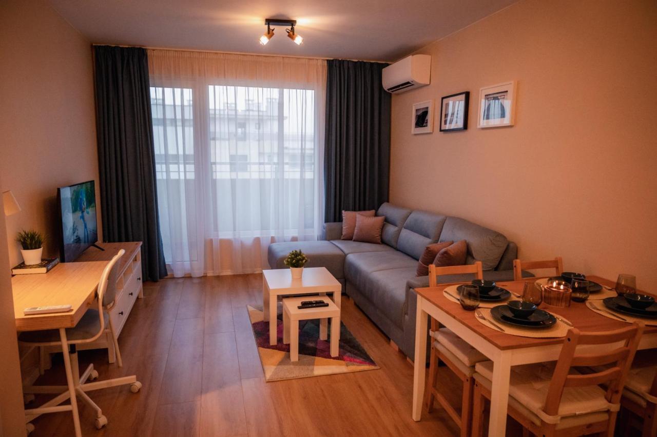 Emerald Suite With Private Parking ヴァルナ エクステリア 写真
