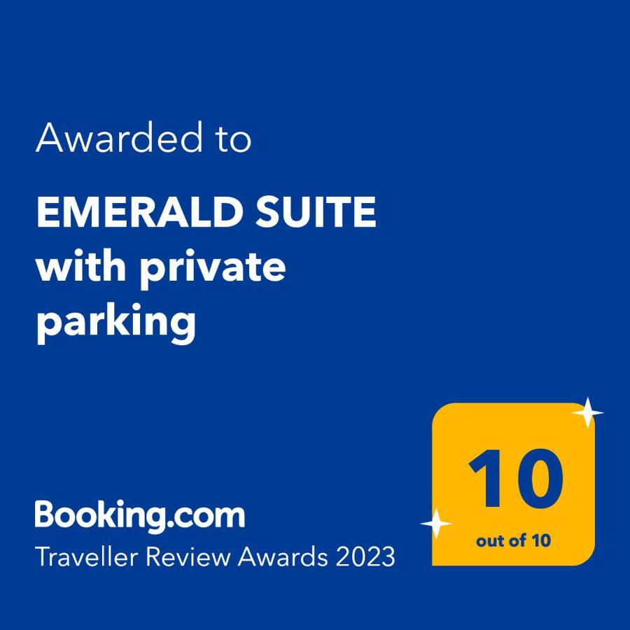 Emerald Suite With Private Parking ヴァルナ エクステリア 写真